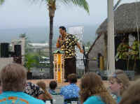 03kona318.jpg (80786 bytes)