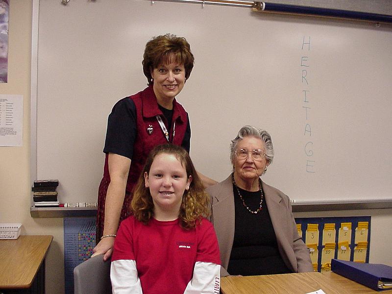 MVC-141F.JPG - 2000 - Grandparents Day, Grapevine ES - Stephanie, Ms. Bland & Grandma