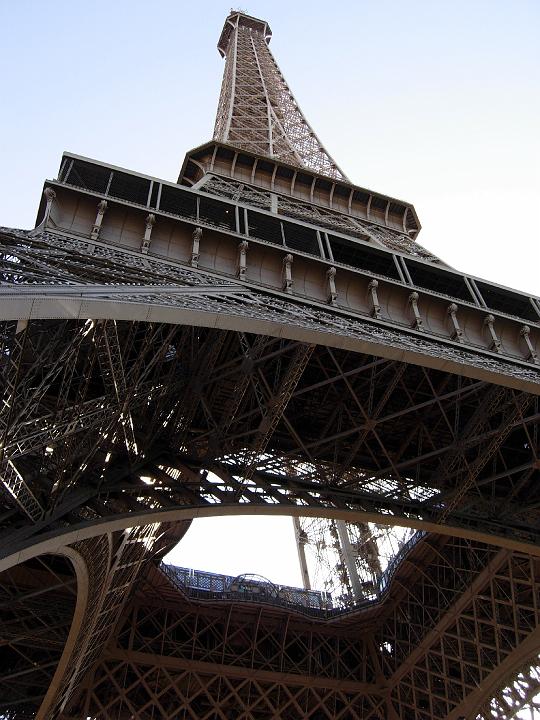 eiffeltower02.jpg