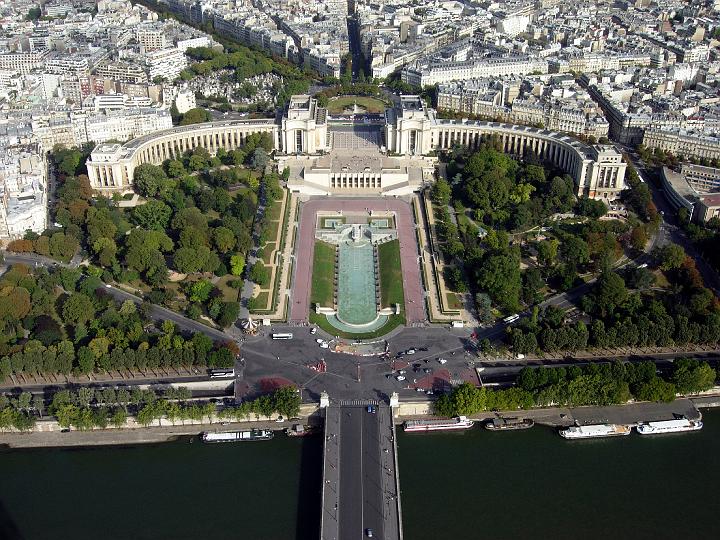 eiffeltower07.jpg