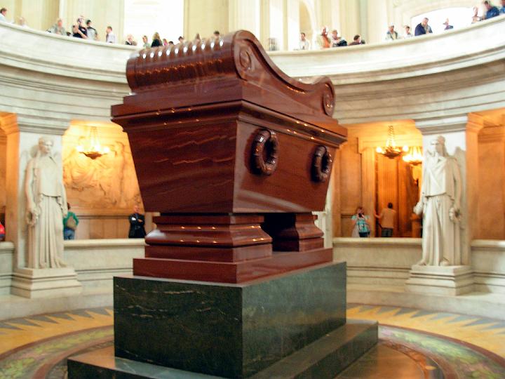 napoleontomb13.jpg