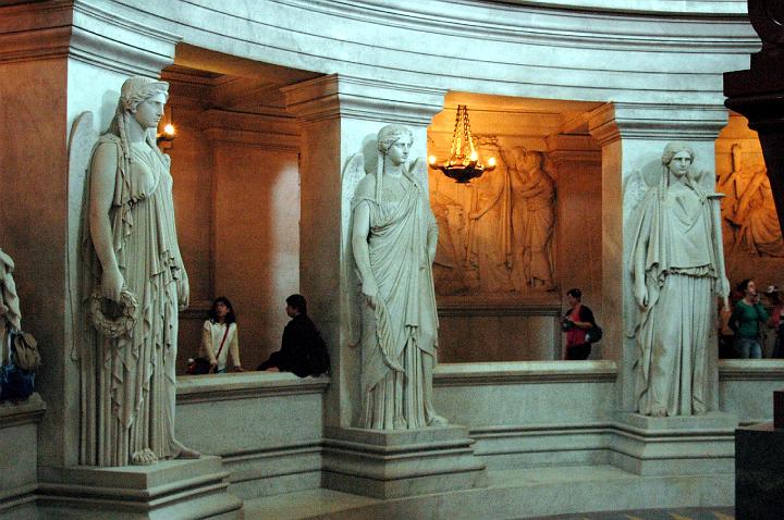 napoleontomb31.jpg