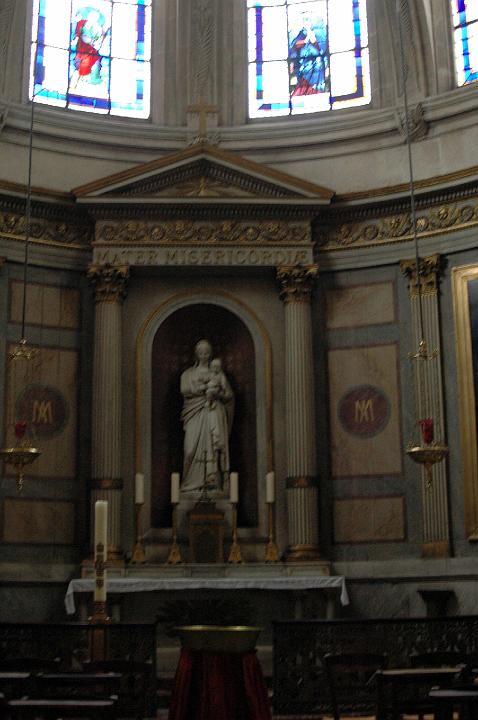 stetiennedumont06.jpg